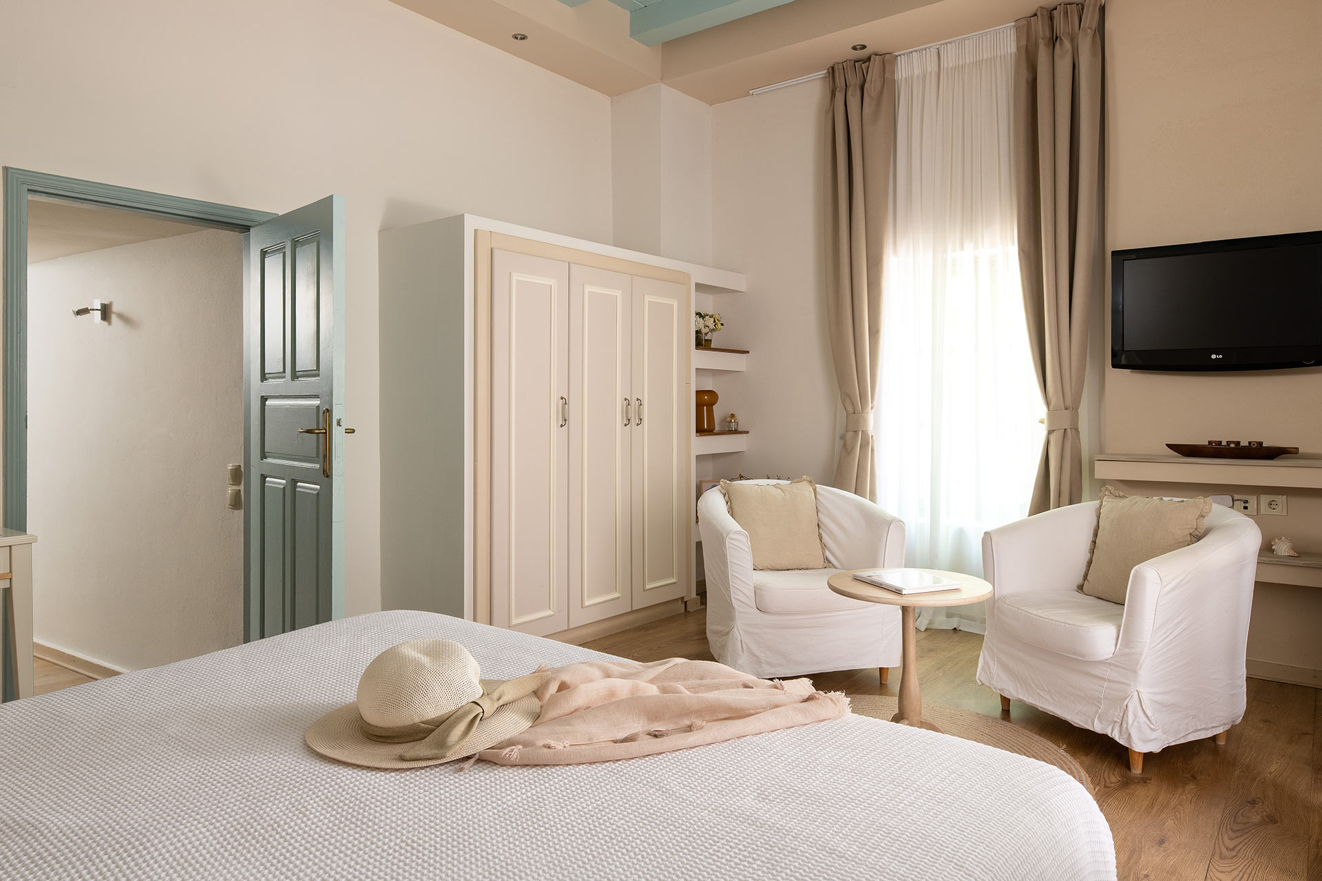 Suite with Terrace - The Klimt Room